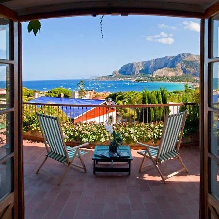 Bed and Breakfast Il Glicine Sul Golfo Монделло Екстер'єр фото