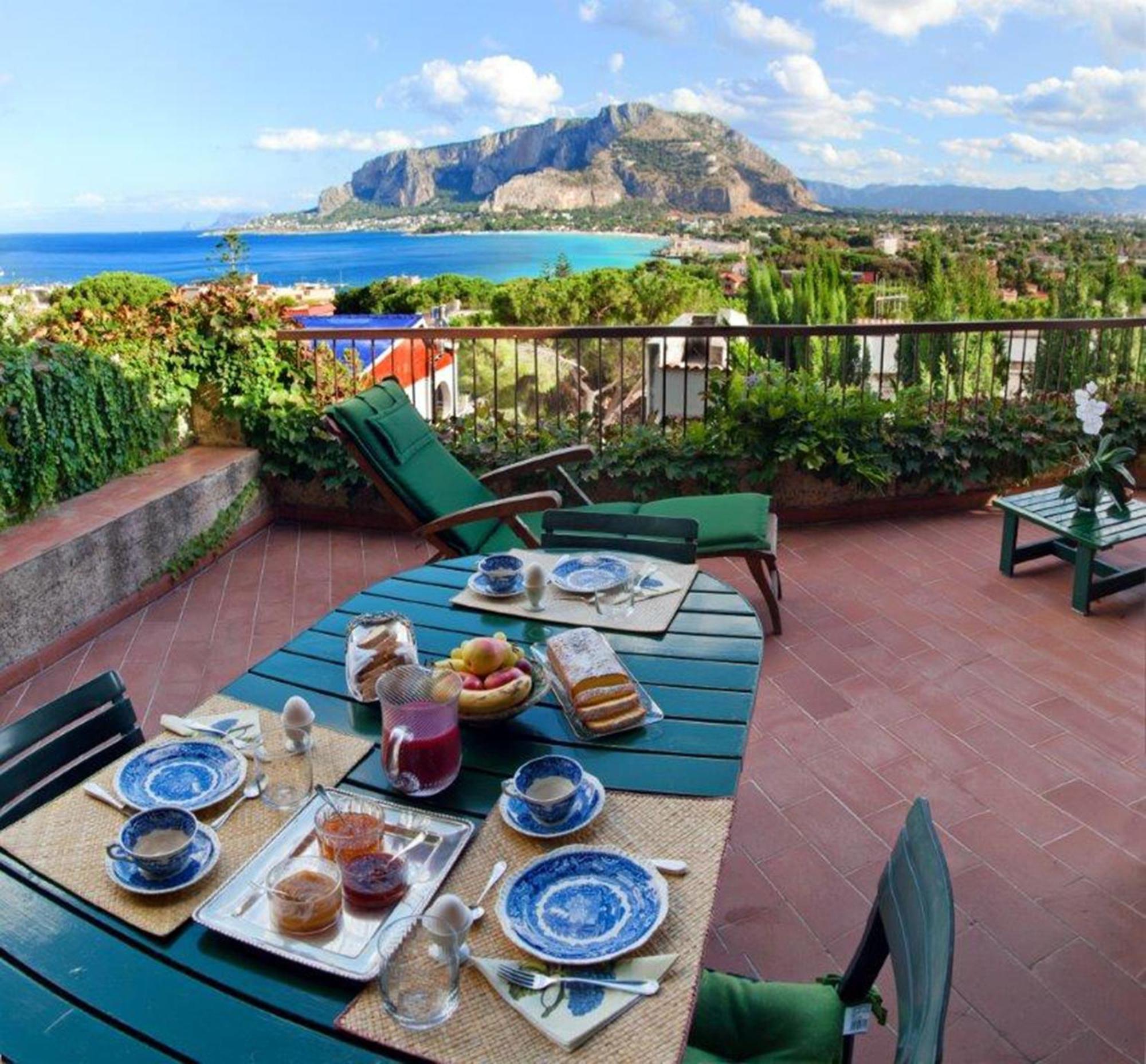 Bed and Breakfast Il Glicine Sul Golfo Монделло Екстер'єр фото